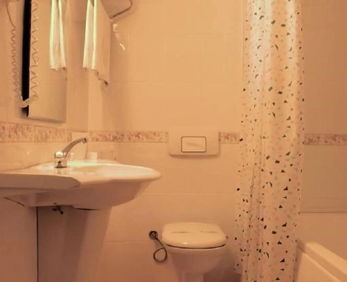 Yumukoglu Hotel Izmir Turkey