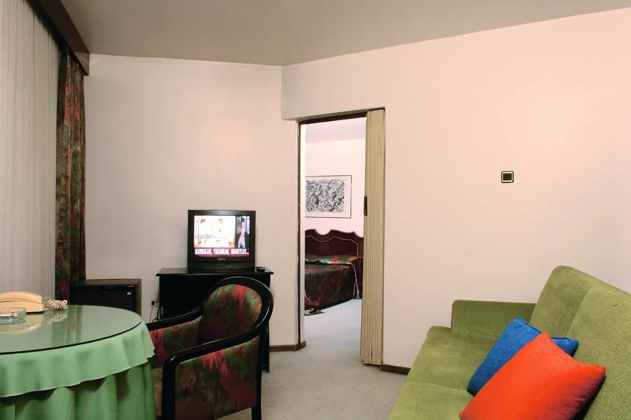 Yumukoglu Hotel Izmir
